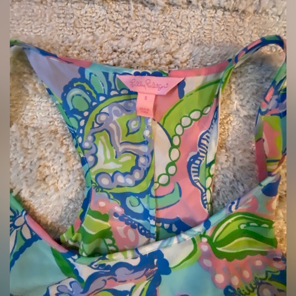 Lilly Pulitzer Silk Sarina Top in Conch Republic. Silk Size S - Picture 6 of 9